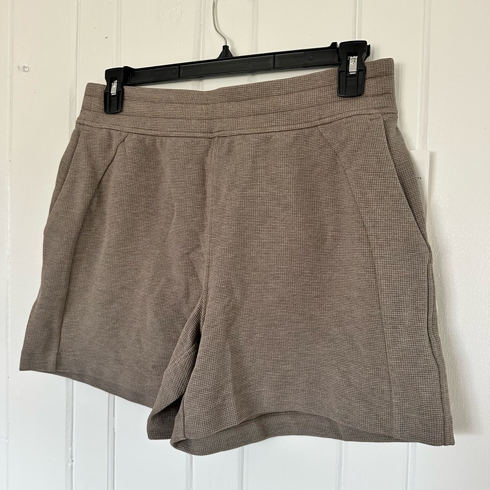 lululemon athletica Scuba High-Rise Waffle Short
